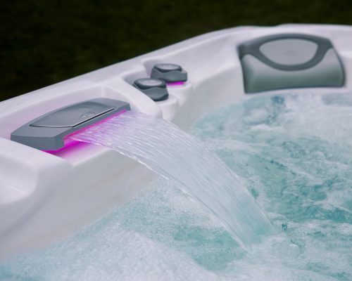 Sundance-Spa-880-Optima-Knobs-Waterfall.jpg Sundance-Spa-880-Optima-Knobs-Waterfall.jpg